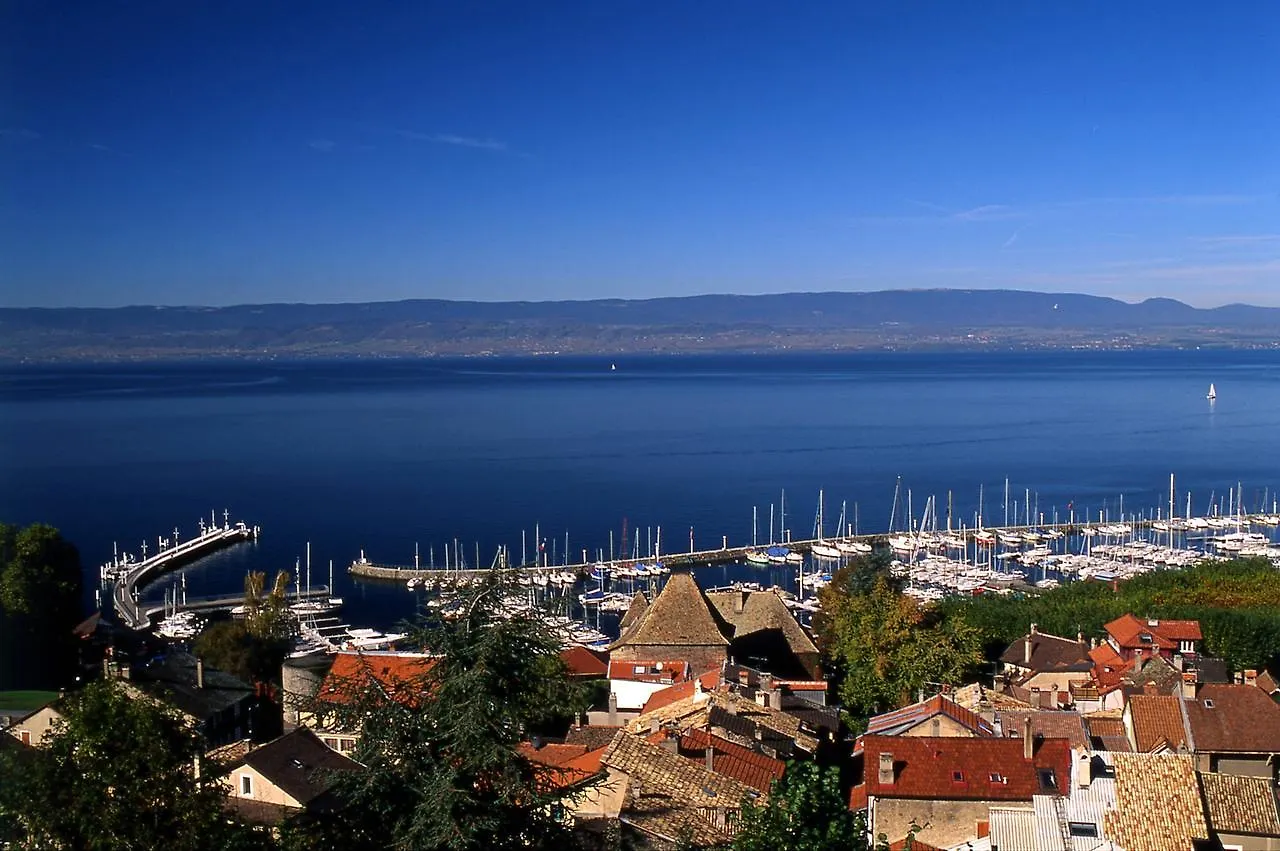 The Originals City, Hôtel L'Arc-En-Ciel, Thonon-les-Bains  France