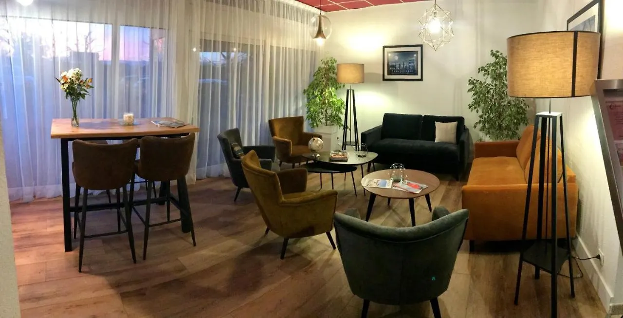 The Originals City, Hôtel L'Arc-En-Ciel, Thonon-les-Bains  Hotel